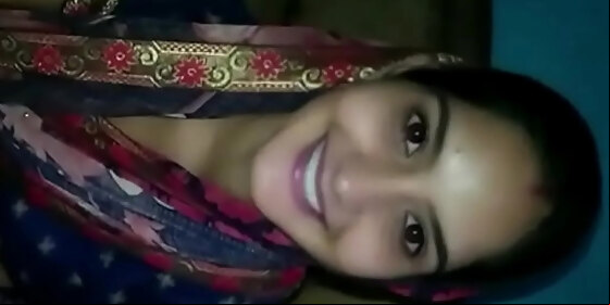 pizza delivery boy found indian hot girl alone and fucked her