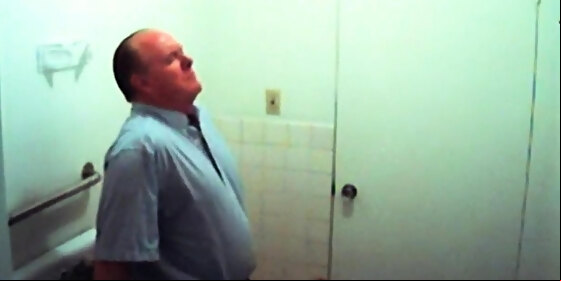 bathroom slut sucks dick
