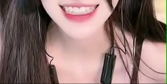 asain dancer red miniskirt webcam
