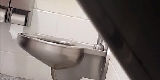 latina hidden cam pissing voyeur